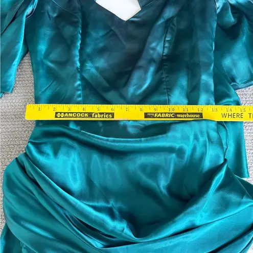 Vintage 80s Dk Green Satin Backless Oversized Bow Floor Length Prom Dress AS IS Size undefined