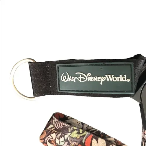 Disney Walt  World Printed Lanyard Goofy Mickey Collage Measures 24” Keys Work thumbnail 5