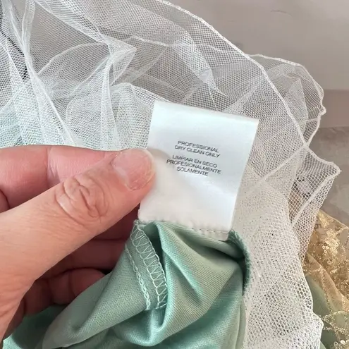 Say Yes To The Prom TLC Green Gold Sequin Glitter Sleeveless Ball Gown Size 9