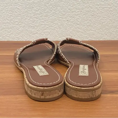 Brighton  “Osprey” Brown Leather Contrast Stitch Flower Flat Sandals Size 8M