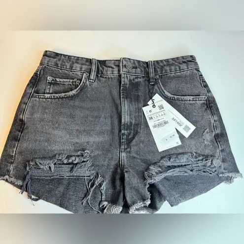 ZARA  The Cut Off Shorts Black casual classic comfy chic summer beach