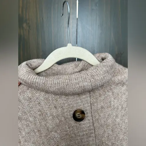 NWT Top it Off Elegant Women's pull over one Size Tan Size undefined