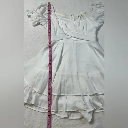 NWT Miami Francesca’s White Satin Tiered Puff Sleeve Romper Size M