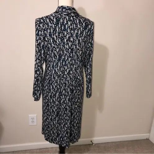 Soma  Dress Size Large Faux Wrap Top Black White Blue Long Sleeve Geometric Print