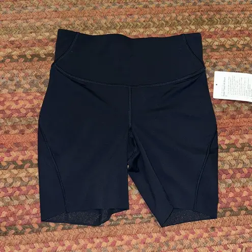 Lululemon NWT  NAVY BASE PACE HIGH RISE SHORTS