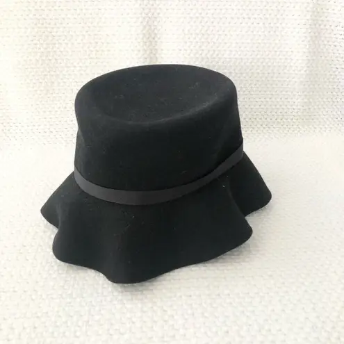 Yunotme X Pamplemousse Black ALICE Rabbit Pleated Brim Structured Ribbon Hat