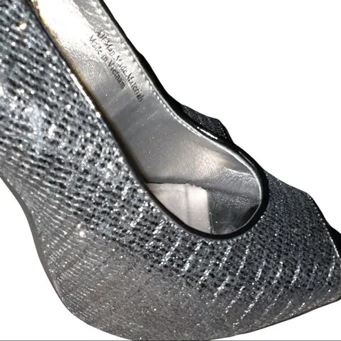 Lulu Townsend  beautiful black sparkle open toed sling back heels! Nwot