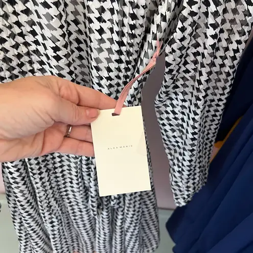 Alex Marie Black and White Sheath Dress with Bishop Sleeves