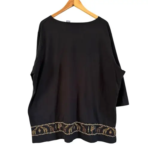 Liz & Me Black Pullover Giraffe Embroidered Long Sleeve T