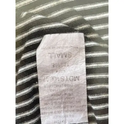 Elan Black & White Striped Sleeveless Top Small 86g