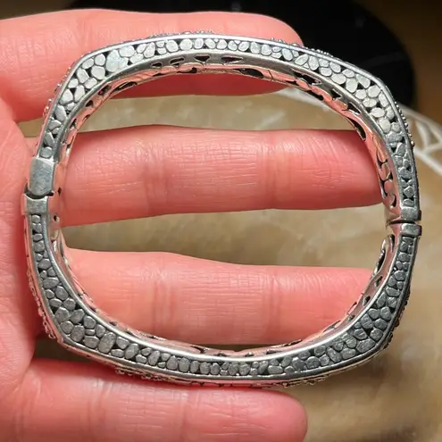 Sterling Silver Sarda Filigree Hinged Bangle Bracelet