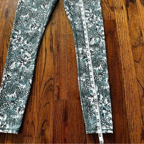 Gaiam Urban Chic Willow High Rise Workout Yoga Leggings Small