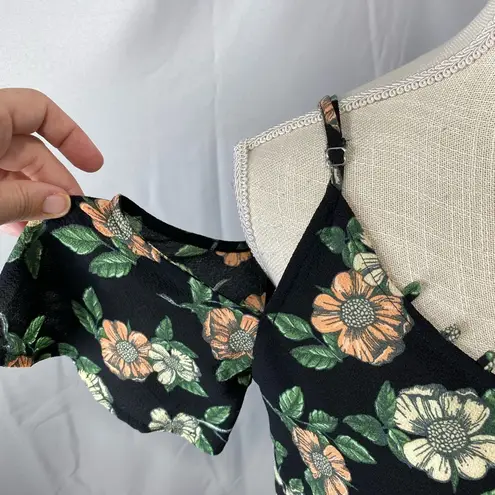 Sweet Wanderer cold shoulder top