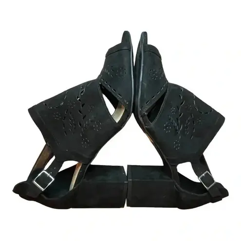 CL by Laundry WOMEN'S JOANNE SUEDE BLACK HEELED FLORAL CUTOUT SANDALS SIZE 8.5