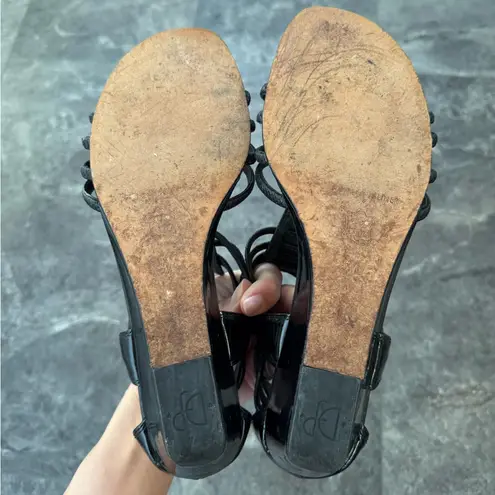 Donald J. Pliner Black Flat Sandals Shoes With Zipper Size 8