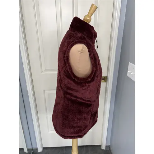 Free Country Women's Medium Quilted Vest Burgundy Zip Up Reversible Faux Fur