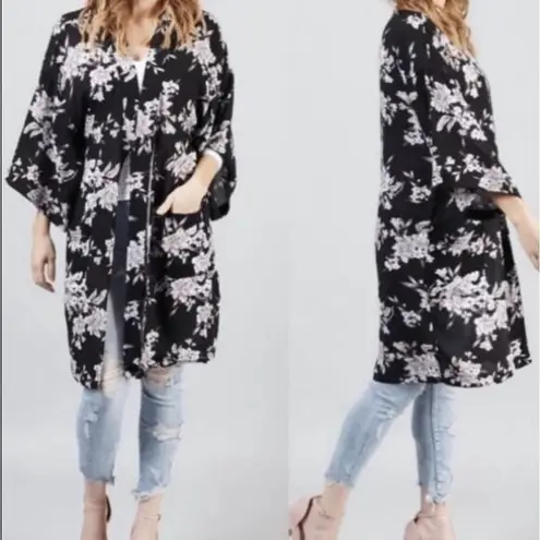 Spiritual Gangster  Maya Black Floral Kimono Robe