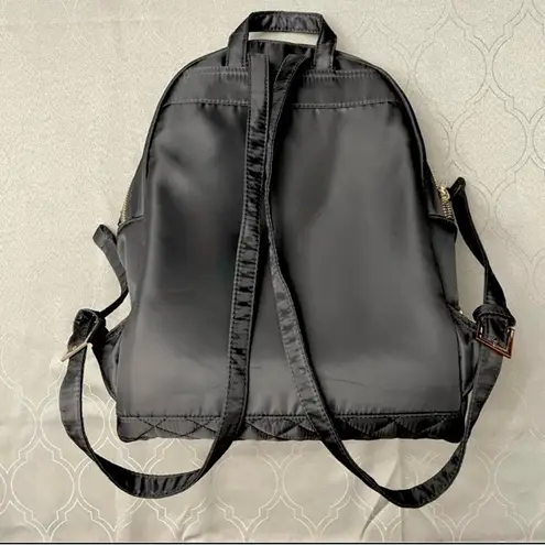 dōTERRA Classy Black gold accents Backpack essential oil holder tablet travel