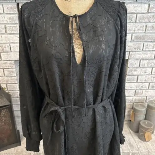 Elizabeth and James Smock Sleeve Tie Waist Dress Black Large Semi-Sheer Floral