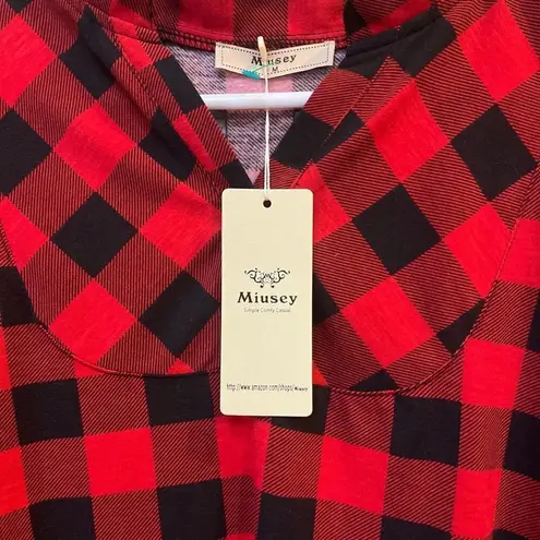 Miusey Red Black Buffalo Plaid V