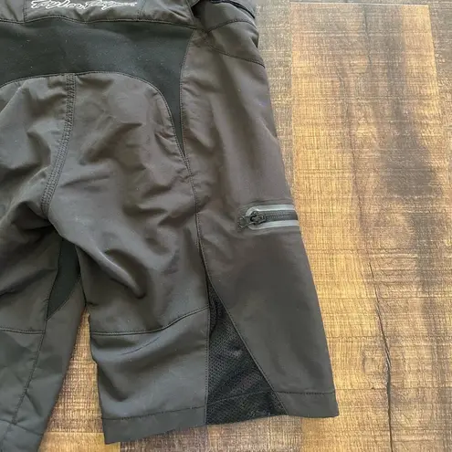 Troy Lee Designs Black Women Cycling / Biking Skyline Short Size Small