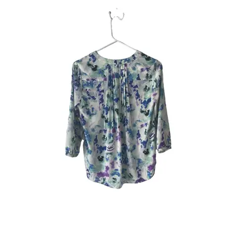 NYDJ Size XXS Mulit Color White Blue Printed Flowy Blouse
