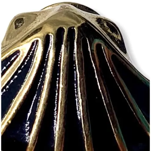 Monet VTG 80s Signed Clam Shell Clip-On Earrings Art Deco Estate Gold Tone Black