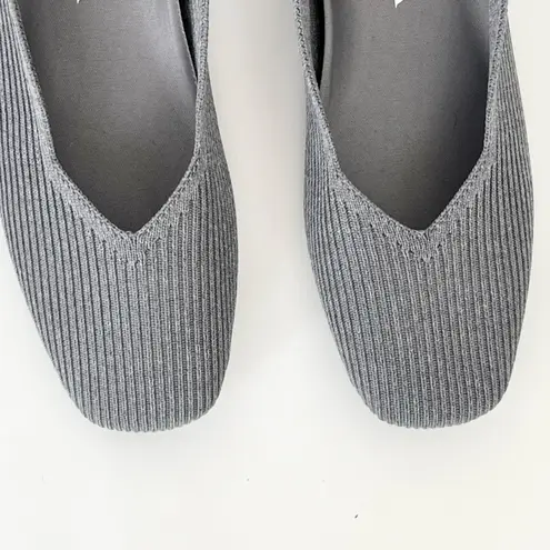 Vivaia square toe V cut Margot flats Rich grey 39 US 8 Gray