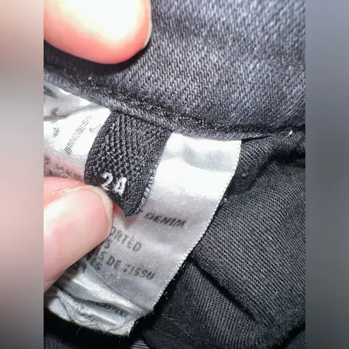 3X1 STRAIGHT AUTHENTIC CROP JEAN Black Wash Frayed Hem EUC Size 24