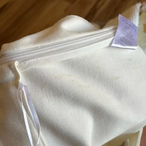 Anne Fontaine Nilo Pant in Moon White Milano Knit Leggings