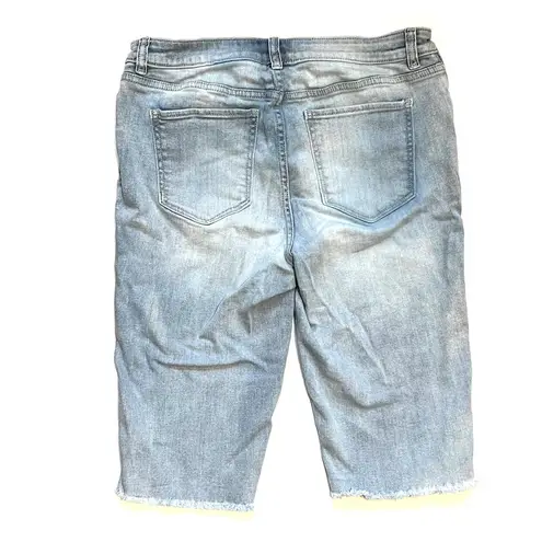 New York & Co. Soho Jeans Light Wash Bermuda Shorts Raw Hem 10