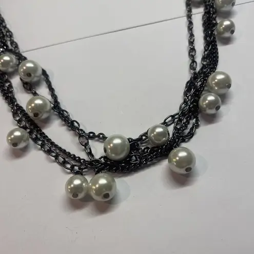 New York And Company NWT Statement Costume Beaded Necklace Black / White Bead