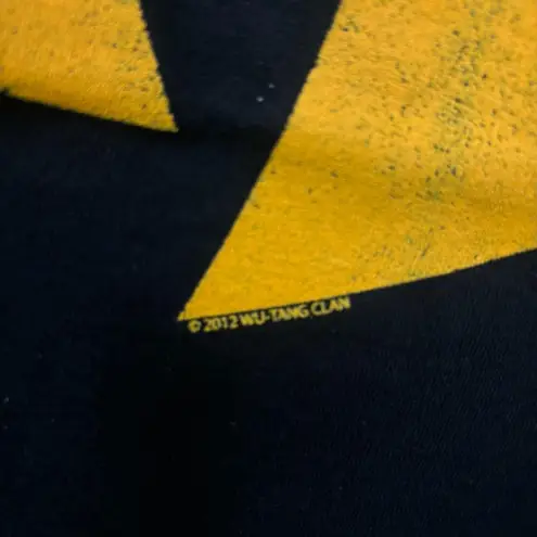 Wutang Clan Logo Rap Tshirt Size Small