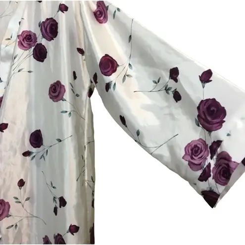 Petra Fashions Vintage Womens Robe Size Small Limited Edition Collection Floral