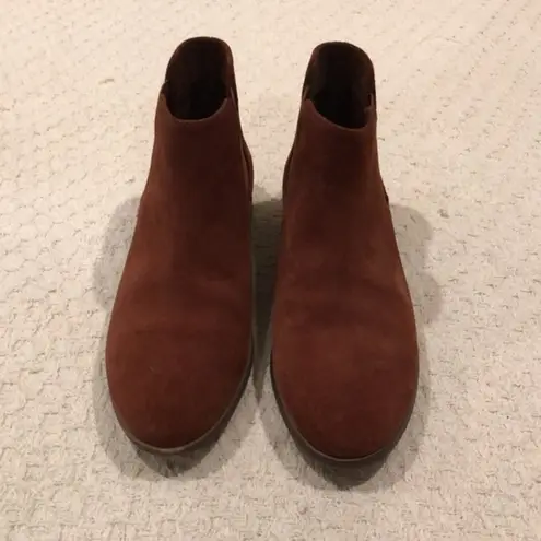 Clarks Clark’s Collection Mahogany Chelsea Boot Size 6.5M