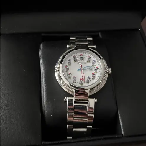 Invicta Disney limited edition Minnie mounds quartz watch