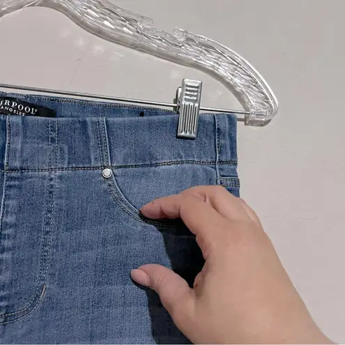 Liverpool The Skinny Crop Pull On Raw Hem Side Slit Jeans