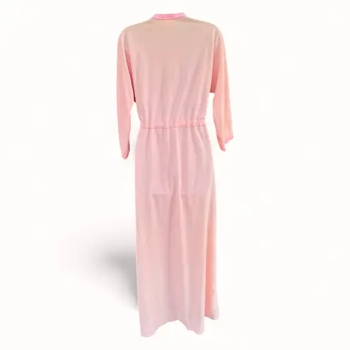 Vintage 1960’s Sears at home wear bathrobe Pink Size undefined