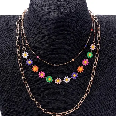 🌼🌼🌼BOGOHO 🌼🌼🌼Daisy Delight Gold Necklace Set Pink