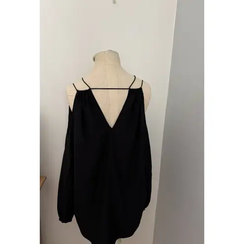 Ramy Brook Gigi Cold Shoulder Black Silk Top Size Large V Neck Long Sleeve