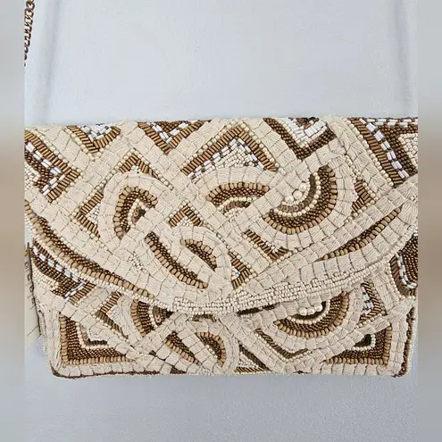 Antik Kraft Beaded Clutch