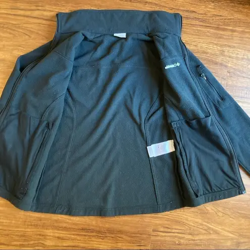 Columbia  fast trek ll black fleece jacket size small