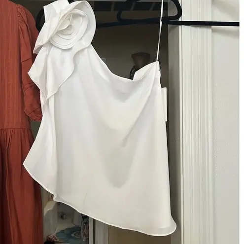 Milk and Honey One Shoulder Top White Rose Accent Party Cocktail Asymmetric Large