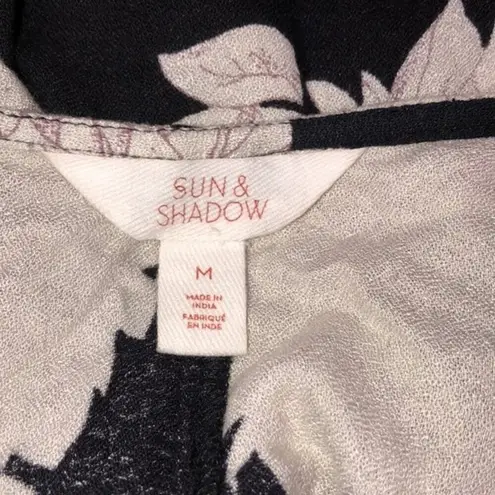 Sun & Shadow medium bell sleeve boho floral blouse