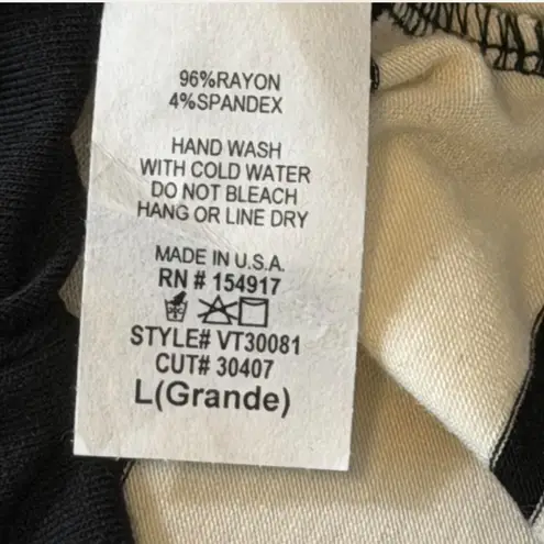 Vine & Love Striped Colorblock Long Sleeve Tee