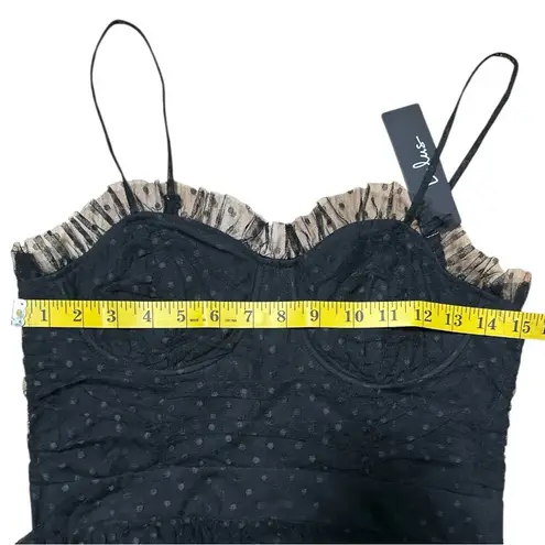 Lulus “Estelle” Swiss