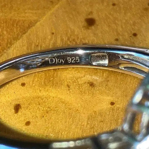 Utah Tiffany Stone Red Garnet Sterling Silver Cocktail Ring Size 9 Purple