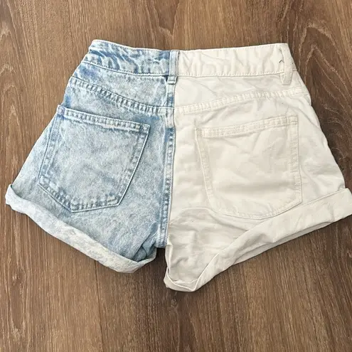 PacSun  Colorblock Mom Short high rise size 23