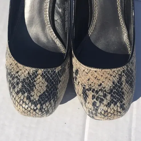 Zodiac NWOT Evade Snakeskin Pumps