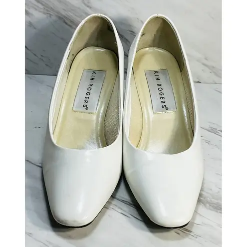 kim rogers  White Leather Pump Size 7M